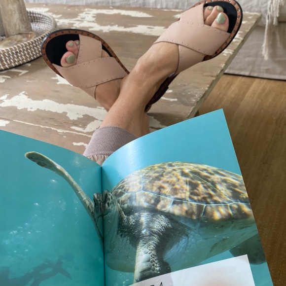 Free people & Neiman Marcus BNWT Lola Cruz Nude Statement flat sandal 🔥🌈 - Picture 5 of 12